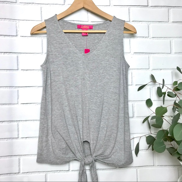 Catherine Malandrino Tops - ✨HP✨NWT Catherine Malandrino V-Neck Knot Front Top